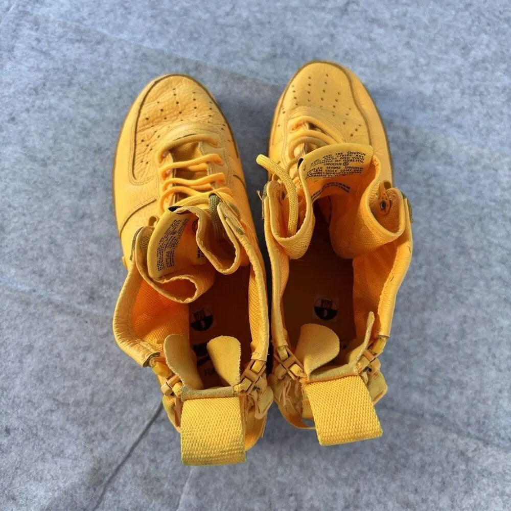 917753-801 - Mens 9 / Womens 10.5 Nike SF Air Force 1 Mid OBJ Laser Orange Gum